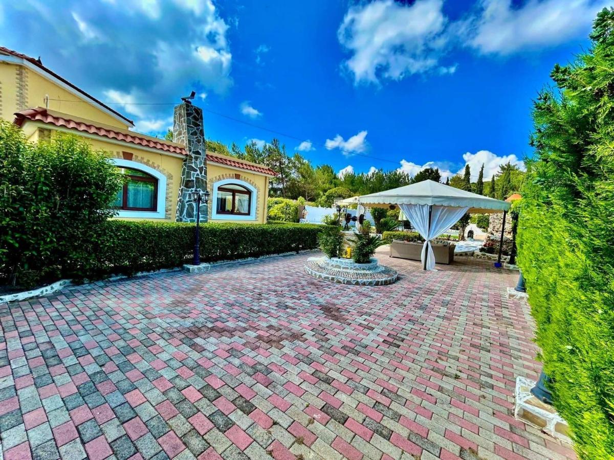 Villa Nicole Luxury